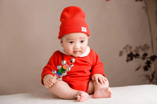 文昌六个月宝宝总是摇头